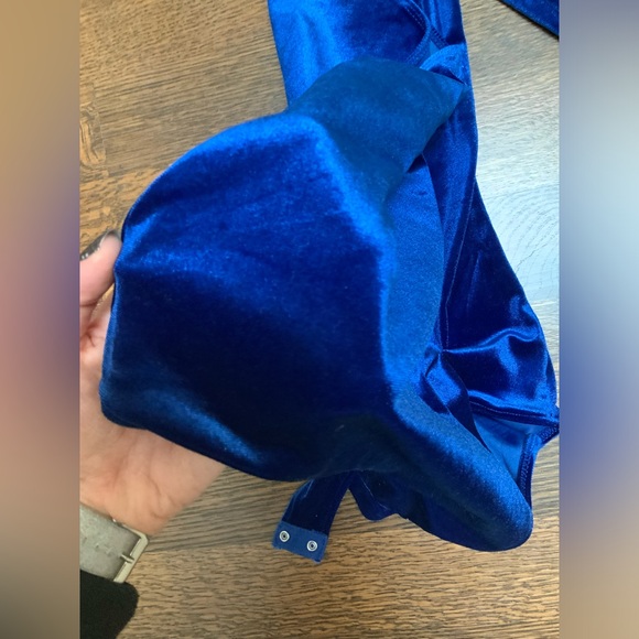 SHINESTAR One Shoulder Royal Blue Crushed Velvet Bodysuit Shirt Size Large - Picture 11 of 12